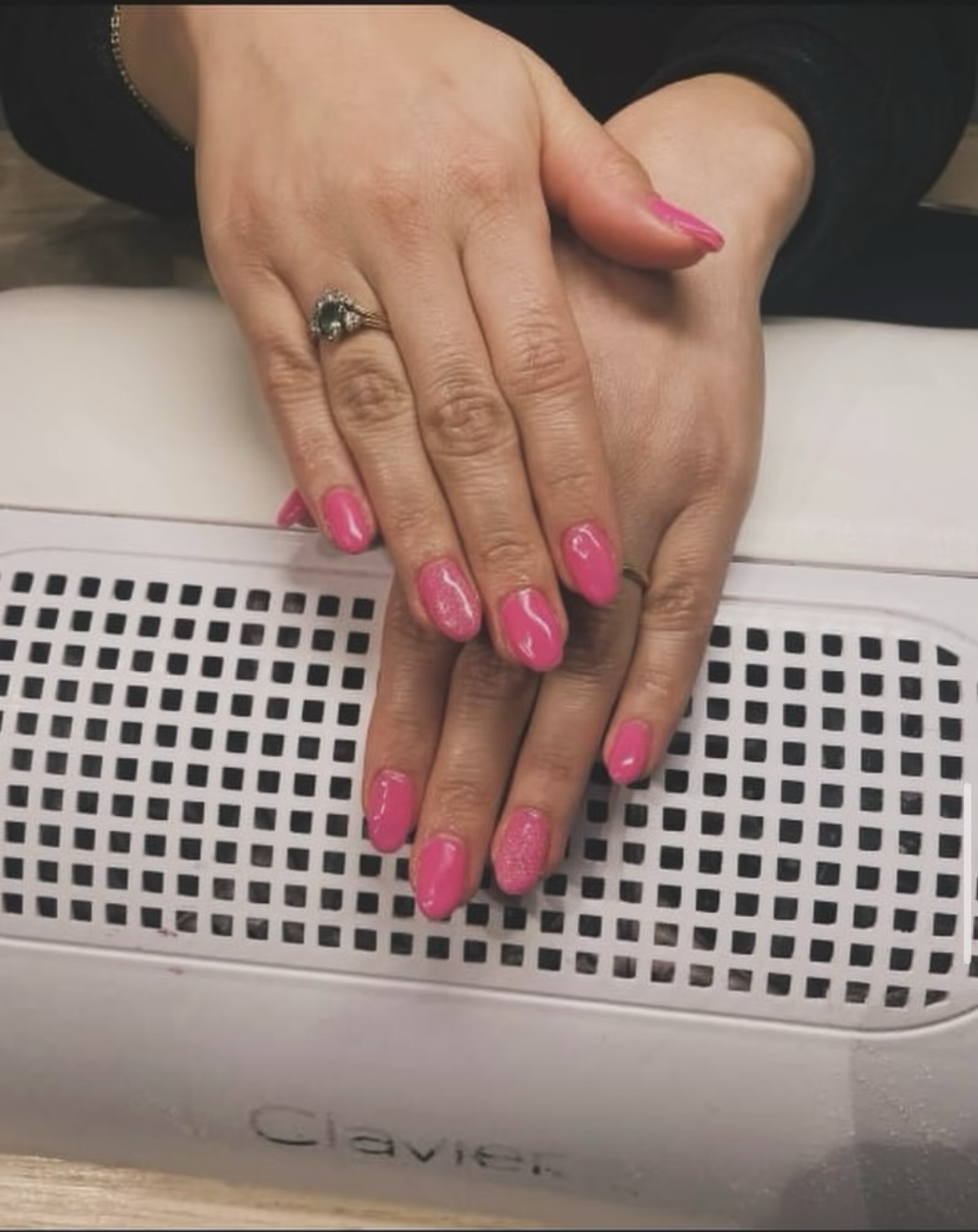 MoLove Beauty — Pink shimmer